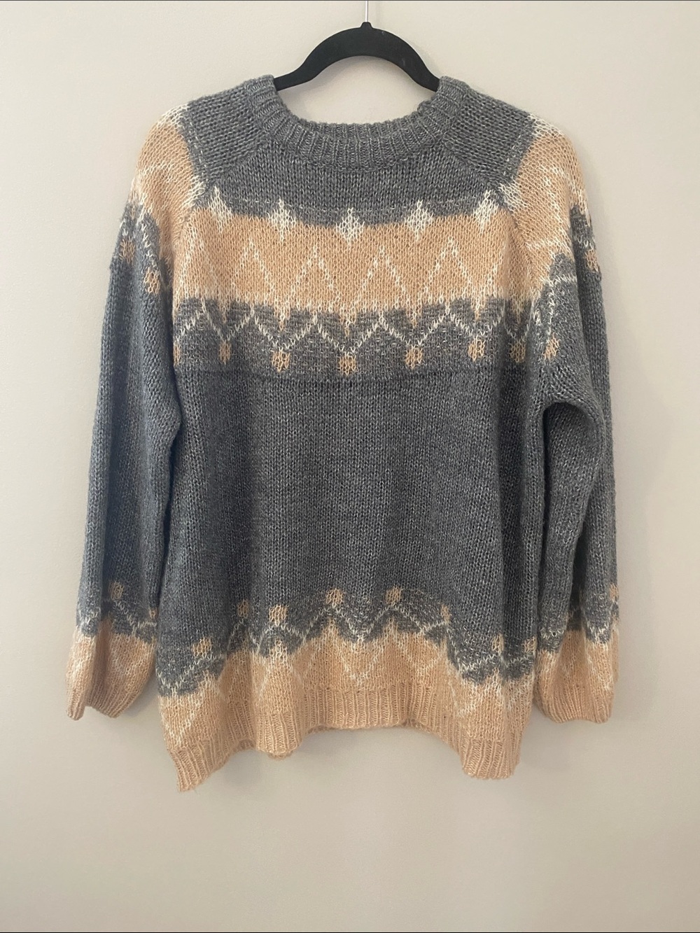 Unbranded 100% Mohair Cozy Grey and Beige Fair Isle Sweater Cottage-core